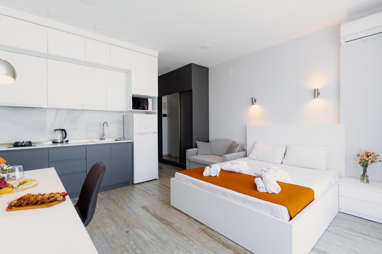 Next Orange Hotel Official Batumi Ngoại thất bức ảnh